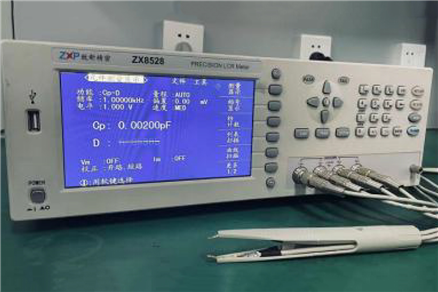 电容测试仪
